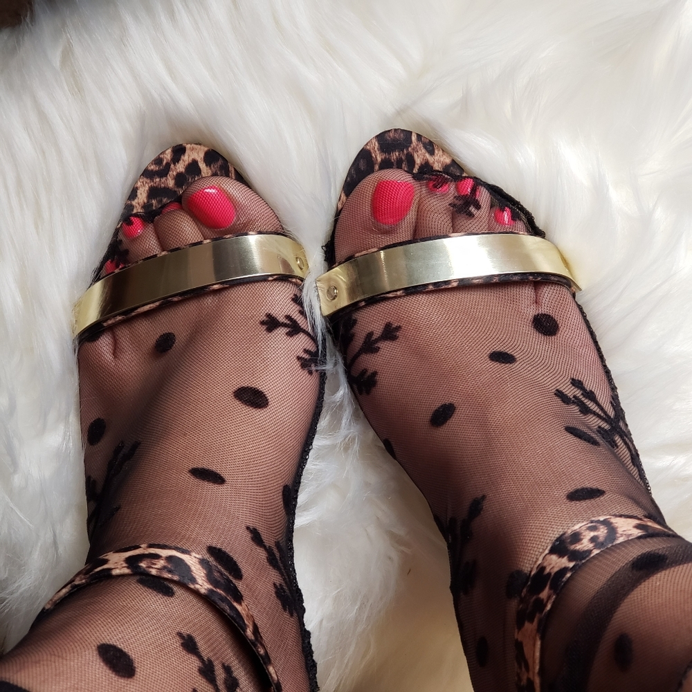 Menthe. Starfall Mesh Heel Socks - Picture 2 of 4